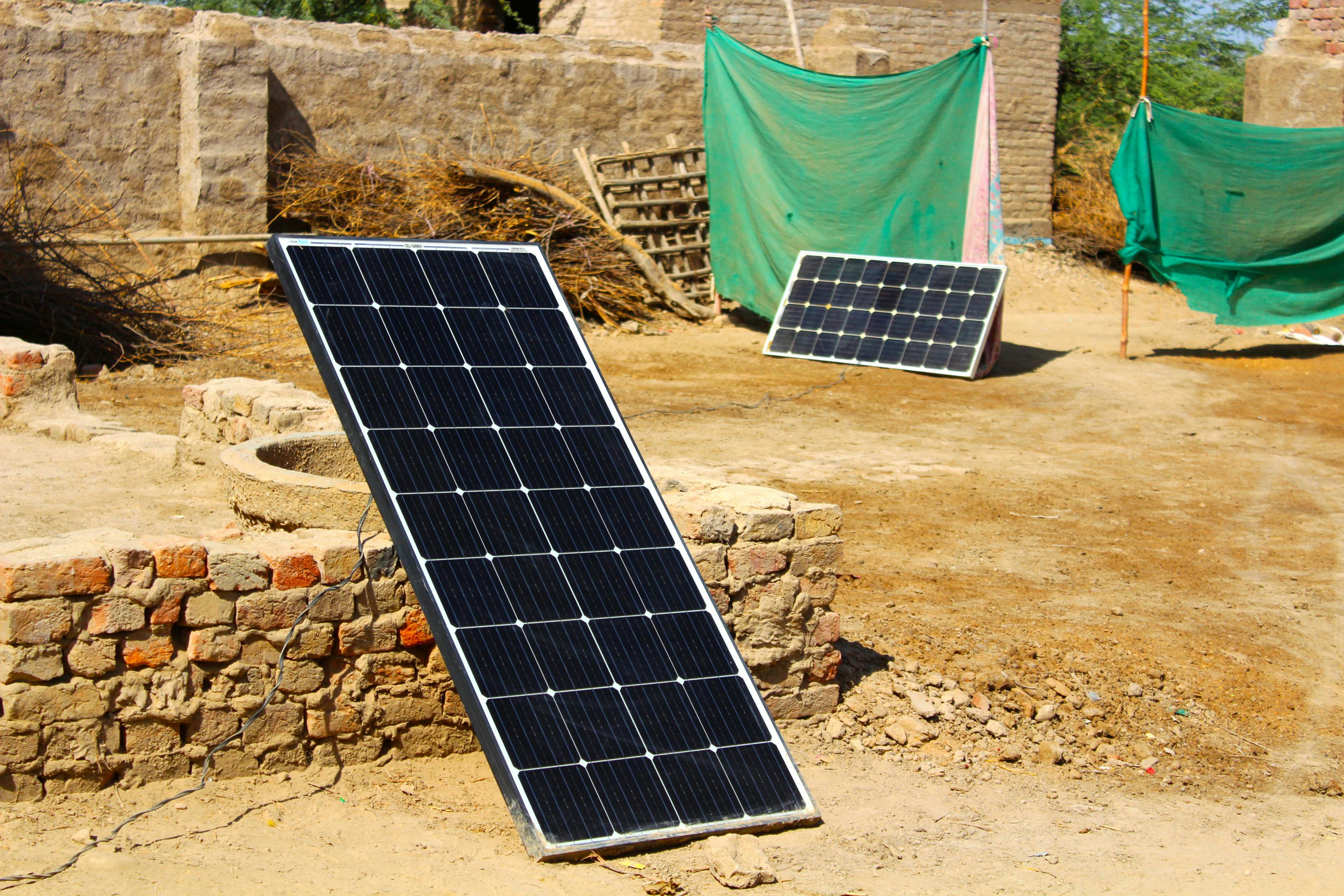 Smart Solar Panel Solutions for Homes and Businesse