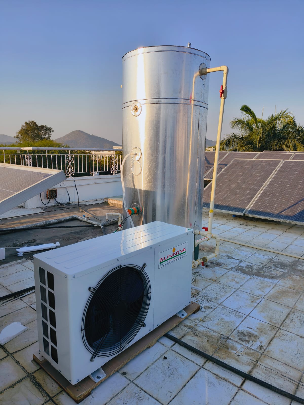 Smart Solar Energy Solutions by Shree Om Banna Solar Sales for Homes & Businesses